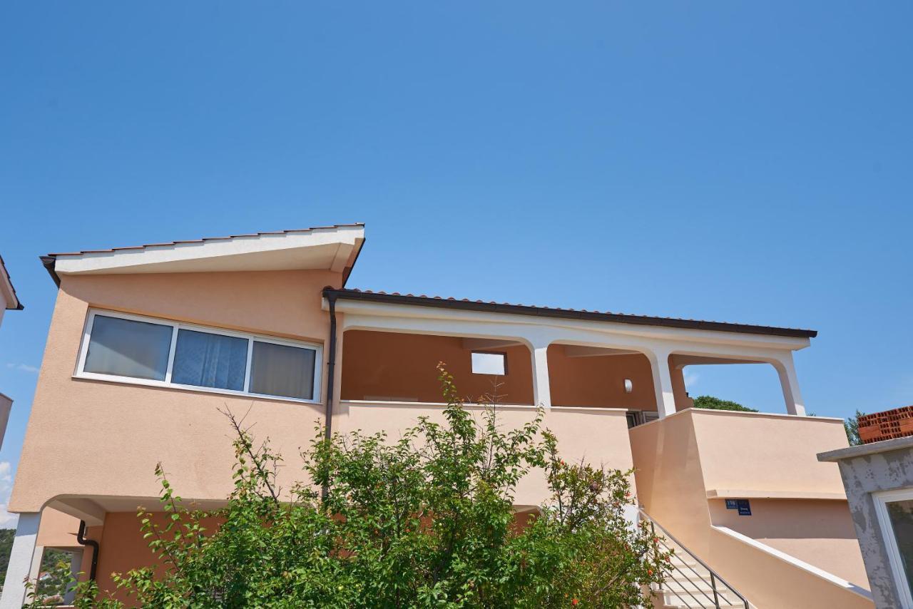 Apartments Lumi روغوزنيكا المظهر الخارجي الصورة