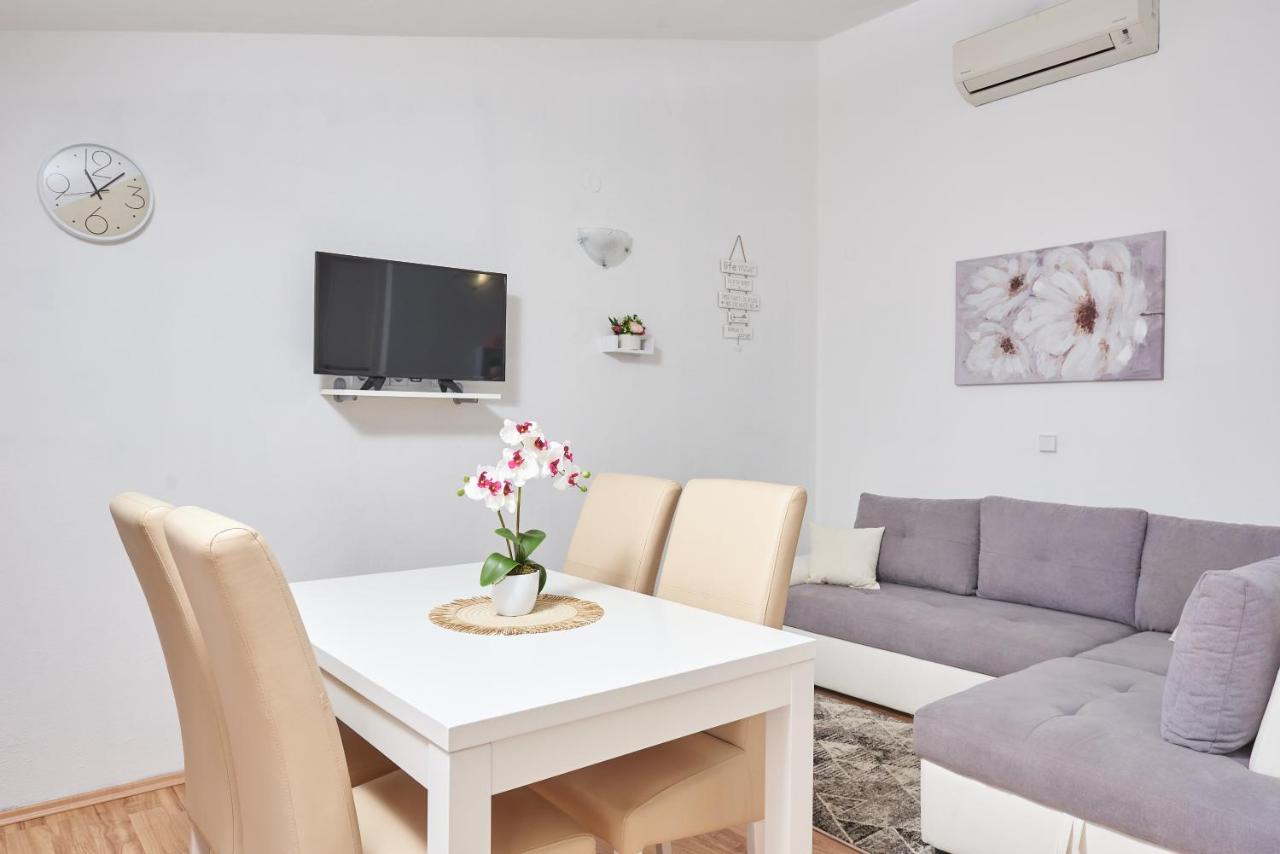 Apartments Lumi روغوزنيكا المظهر الخارجي الصورة