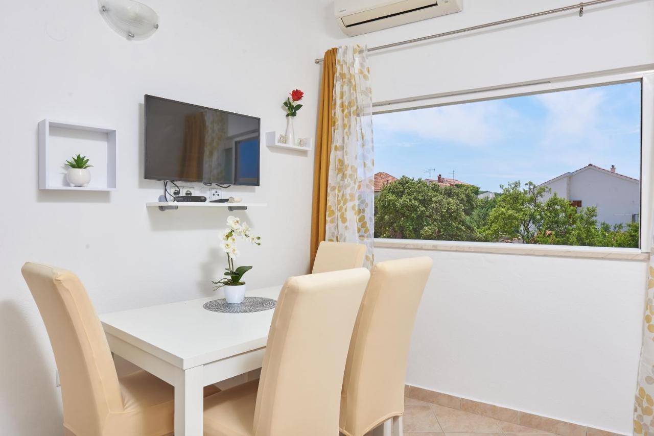 Apartments Lumi روغوزنيكا المظهر الخارجي الصورة